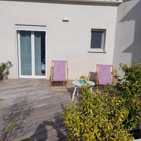 Chez Lydie et Hervé Nans-les-Pins Exterior foto